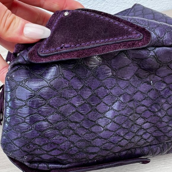 Jessica Simpson (2011) Croc Embossed Satchel Purple Faux Leather Shoulder Bag - Picture 9 of 16